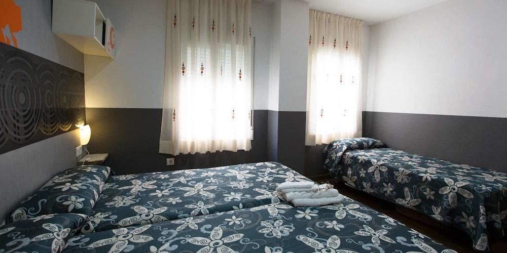 Hostal Gaudi Cuenca Cuenca  Extérieur photo